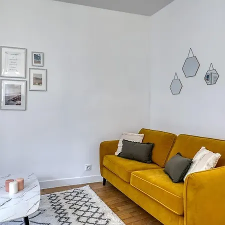 Poissonniere -cosy Near Montmartre パリ